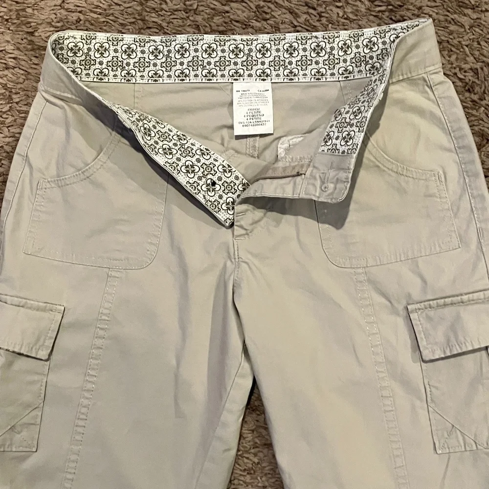 Cargo Adjustable Length Shorts Size 4P